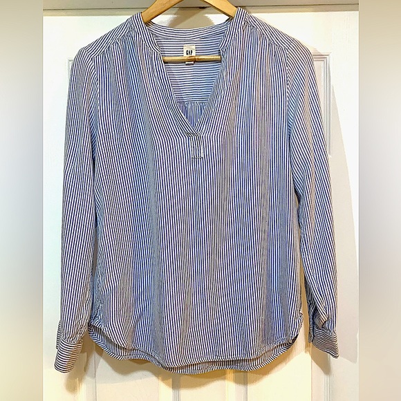 Gap Soft Blue & White Stripe Popover Blouse Size S - Picture 1 of 10